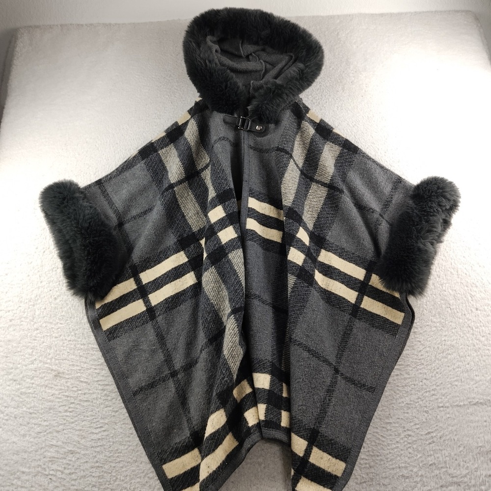 Northern Angel Poncho Cape Wrap Gray Plaid Faux Fur Fringe Women's S/M